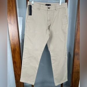 NWT Banana Republic Mens Chino Pants Size 32X32 Tan Straight Stretch Fit Flat